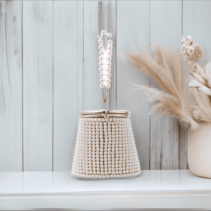 Beading Holder Day Clutch