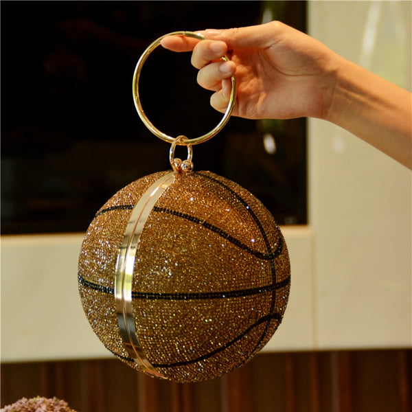 Pochette dorée en forme de ballon de basket