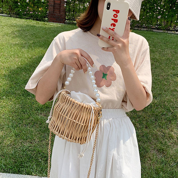 Straw beach bag