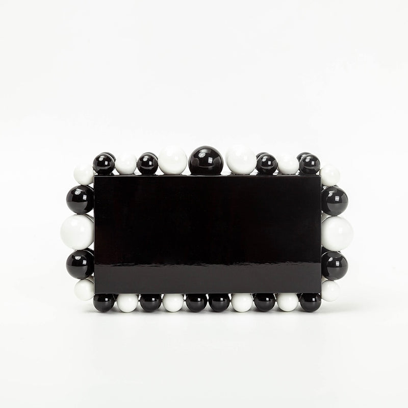 Pochette en acrylique avec perles