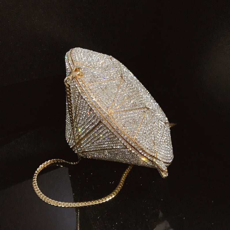 Pochette en forme de diamant