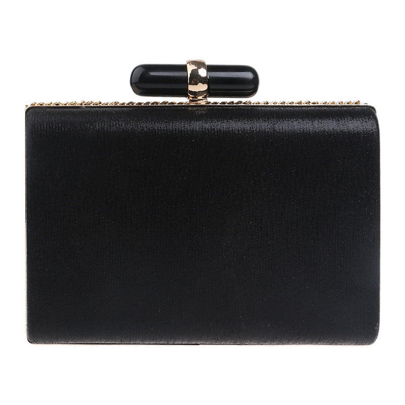 Pochette perlée noire