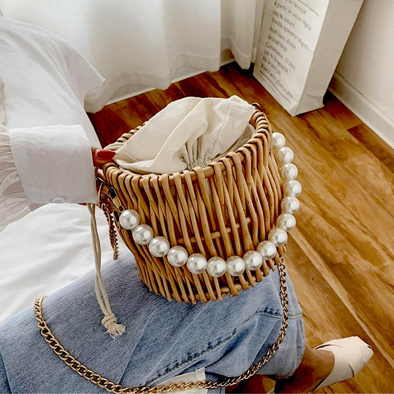 Straw beach bag